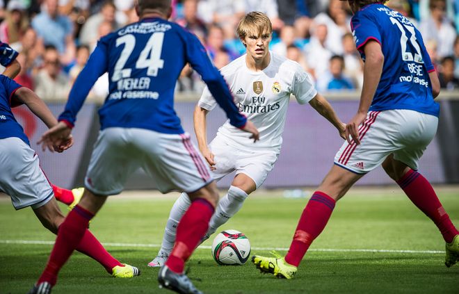 领先后主动 领先后主动